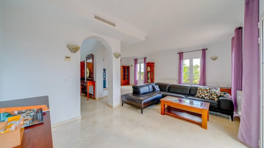 Villa de 4 dormitorios en Finestrat, Spain No. 31277 № 21