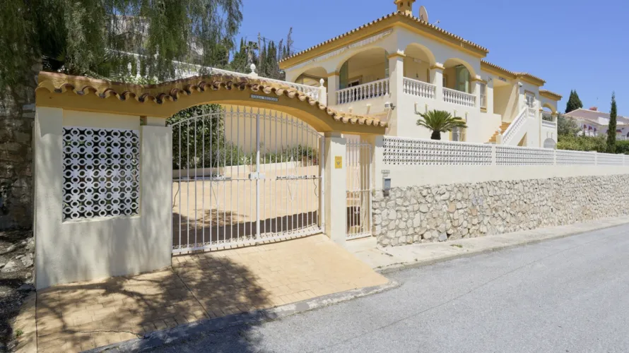 Сasa de 4 dormitorios en Benalmádena, Spain No. 31189 № 16