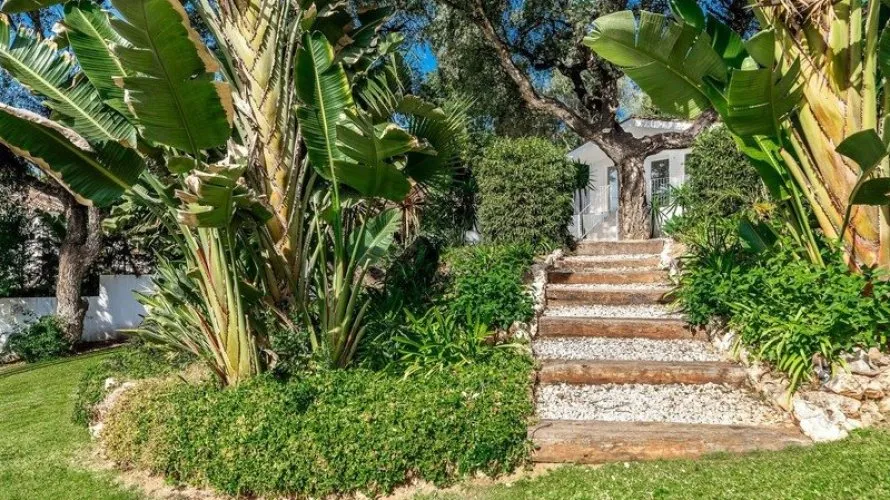 Villa de 5 dormitorios en Marbella, Spain No. 31054 № 23