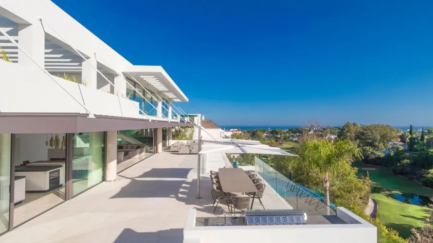 Villa de 5 dormitorios en Benahavís, Spain No. 30485 № 10