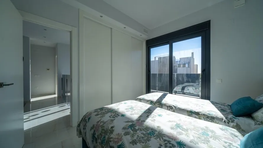 Сasa de 3 dormitorios en La Zenia, Spain No. 30704 № 19