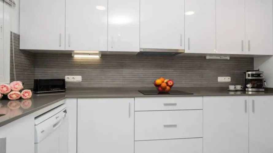 Casa adosada de 4 dormitorios en Badajoz, Spain No. 31042 № 5