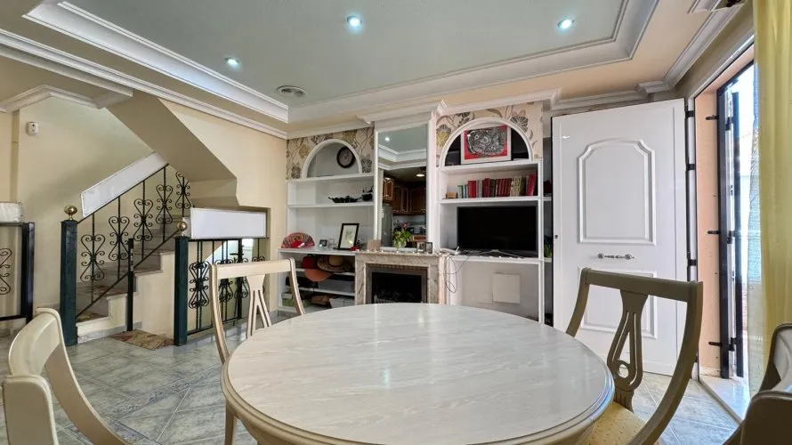 Сasa de 3 dormitorios en Guardamar del Segura, Spain No. 31104 № 2