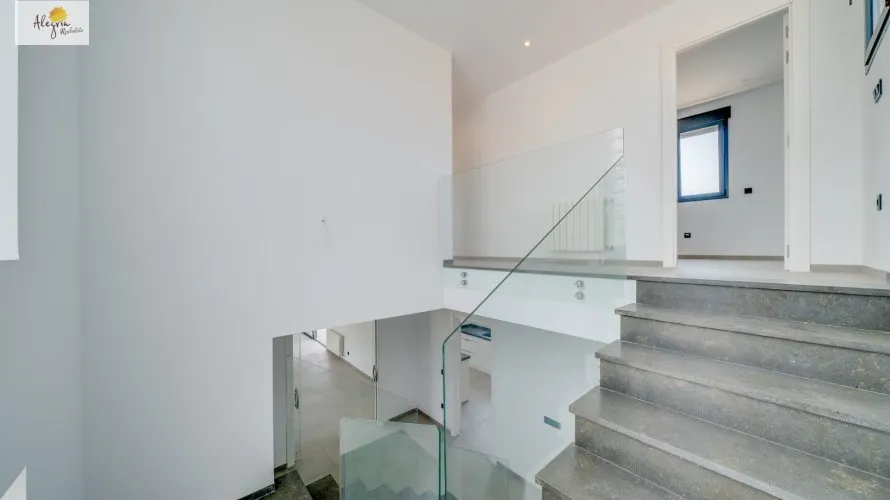 Villa de 5 dormitorios en Calpe, Spain No. 30901 № 26