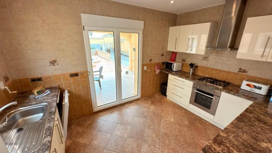 Villa de 5 dormitorios en Calpe, Spain No. 30778 № 3