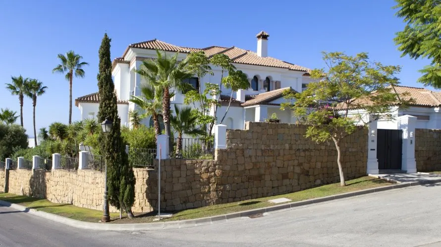 Villa de 6 dormitorios en Benahavís, Spain No. 30744
