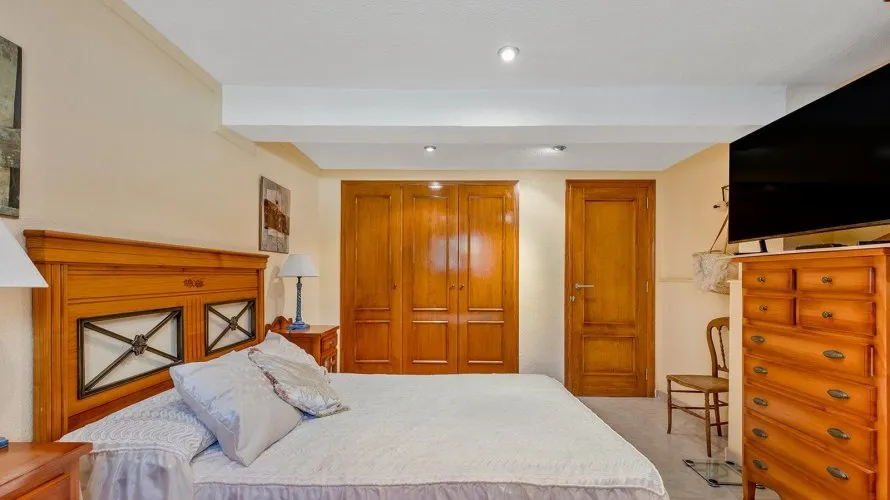 Villa de 4 dormitorios en Torrevieja, Spain No. 31177 № 13