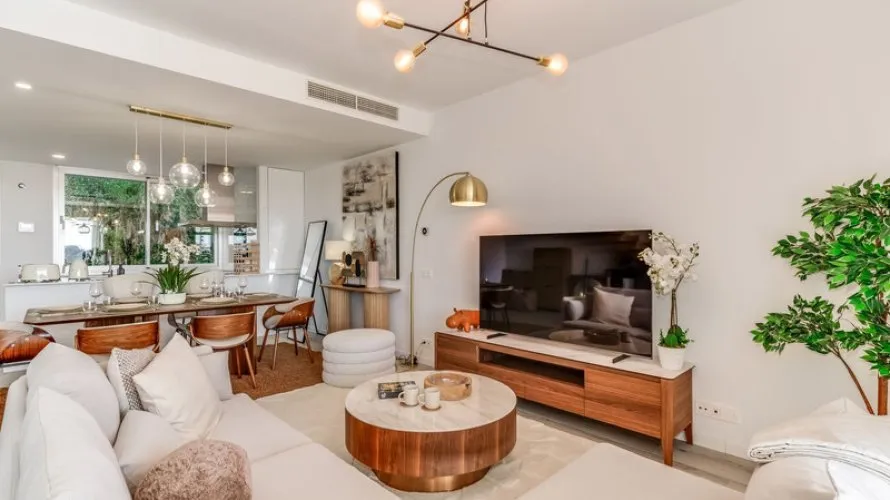 Casa adosada de 3 dormitorios en Cancelada, Spain No. 30733