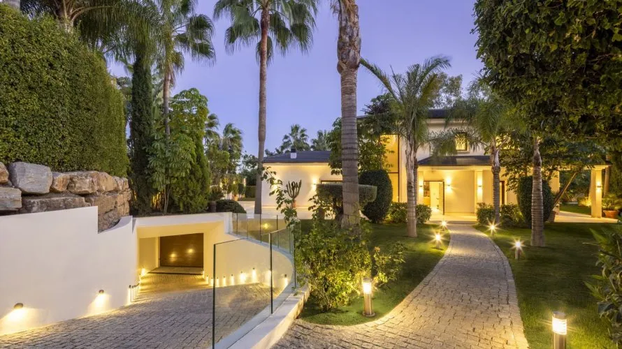 Villa de 6 dormitorios en Nueva Andalucía, Spain No. 30583 № 19