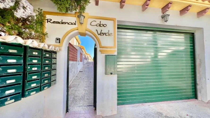 Сasa de 3 dormitorios en Torrevieja, Spain No. 31174 № 1