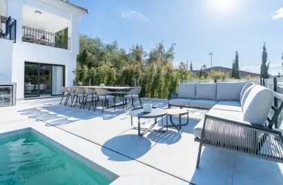 Villa de 6 dormitorios en Marbella, Spain No. 31051
