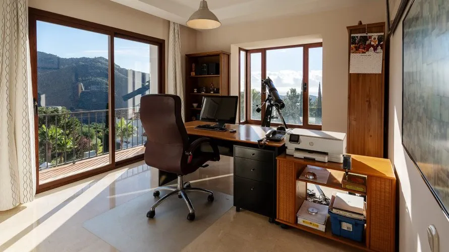 Сasa de 4 dormitorios en Benahavís, Spain No. 30752 № 20