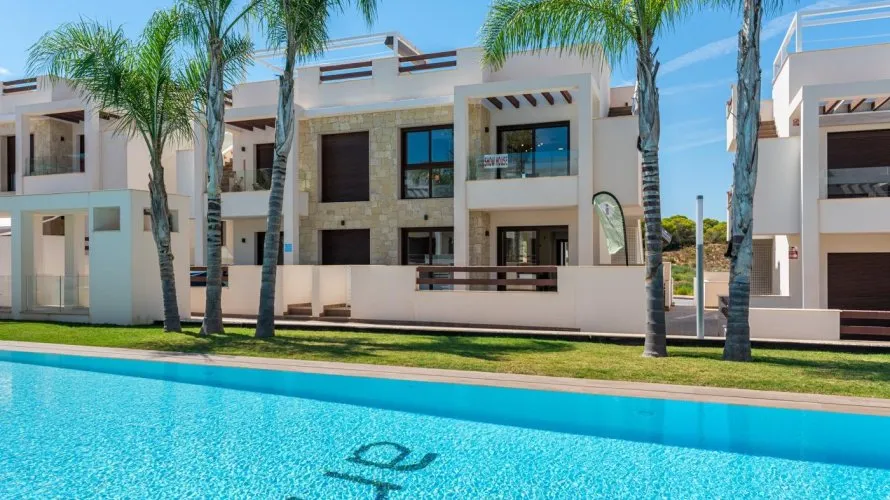 Bungalow de 2 dormitorios en Los Balcones, Spain No. 30670 № 28