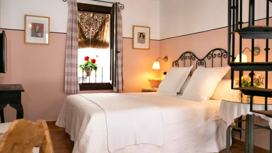 Villa de 8 dormitorios en Marbella, Spain No. 30586 № 3