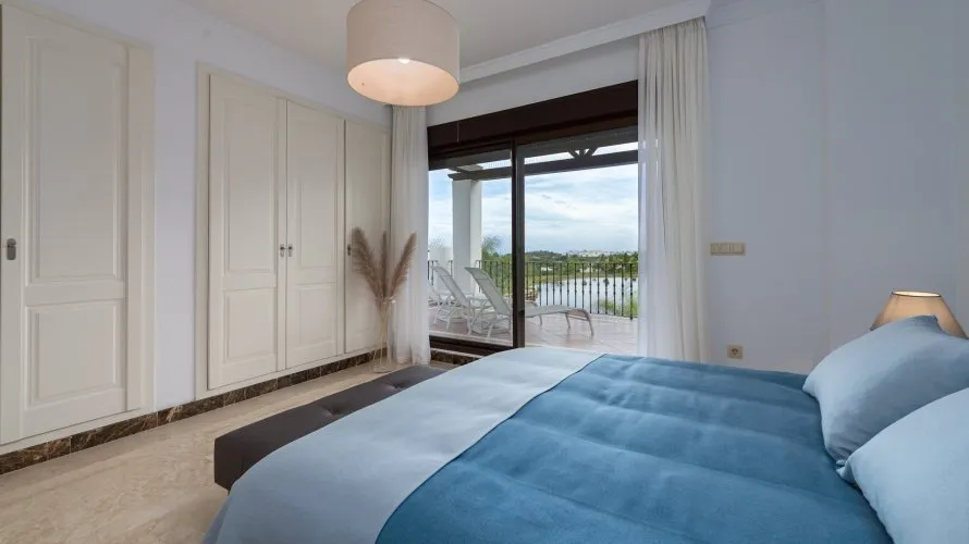 Villa de 3 dormitorios en Estepona, Spain No. 30503 № 8