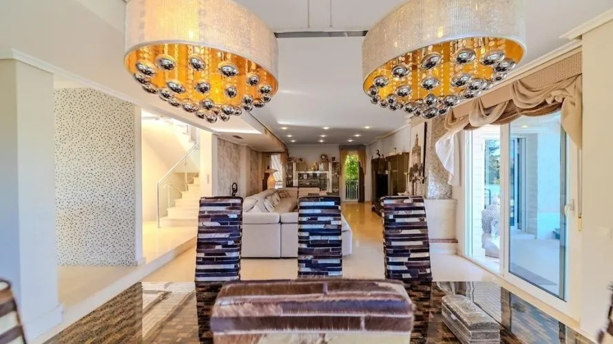 Villa de 5 dormitorios en Torrevieja, Spain No. 31021 № 10