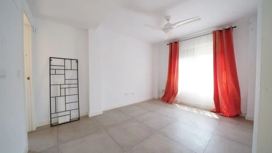 Сasa de 6 dormitorios en Mutxamel, Spain No. 31230 № 21