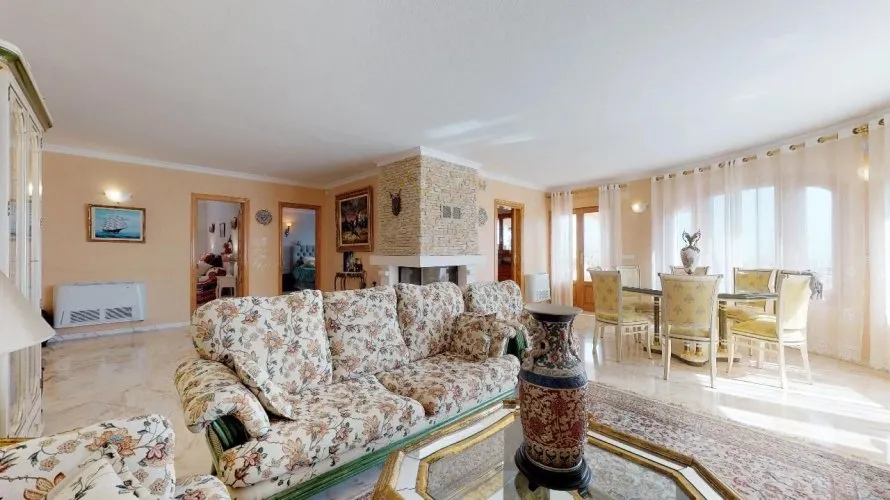 Villa de 7 dormitorios en Maryvilla, Spain No. 30871 № 1