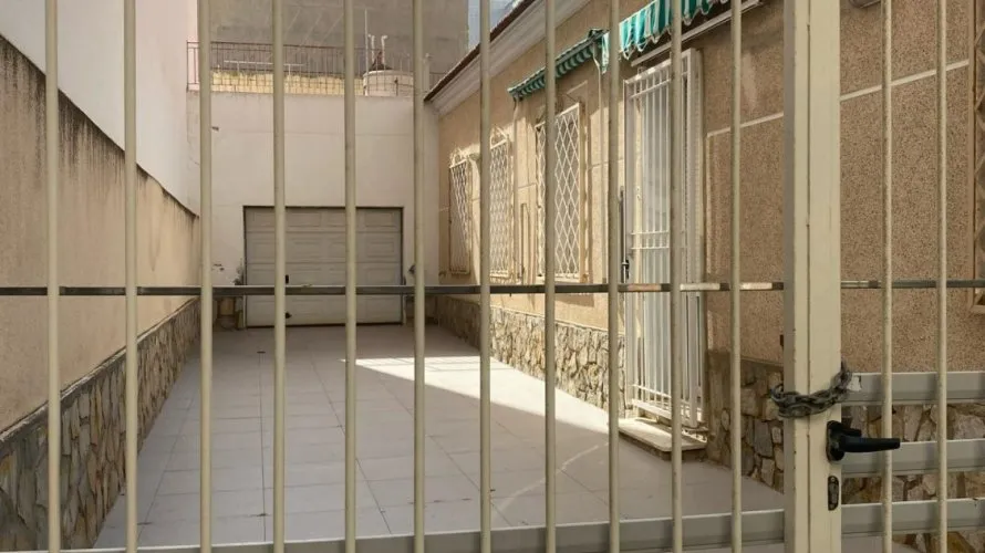 Сasa de 2 dormitorios en Torrevieja, Spain No. 31010 № 1