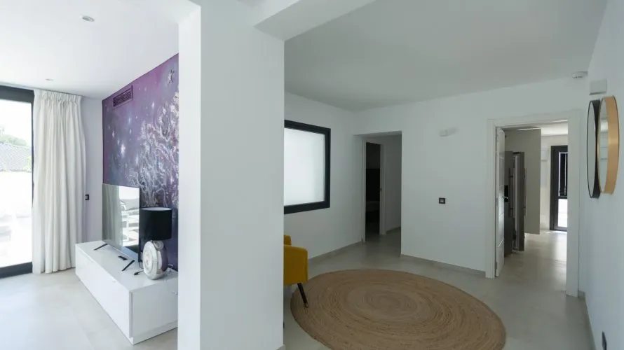 Villa de 4 dormitorios en Marbella, Spain No. 30581 № 6