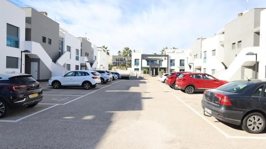 Bungalow de 2 dormitorios en La Zenia, Spain No. 31233 № 19