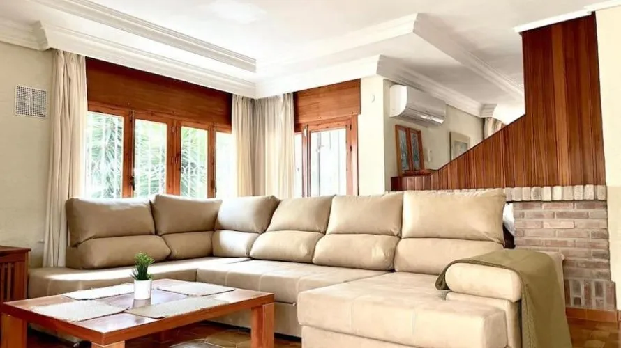 Villa de 4 dormitorios en Campoamor, Spain No. 30979 № 26