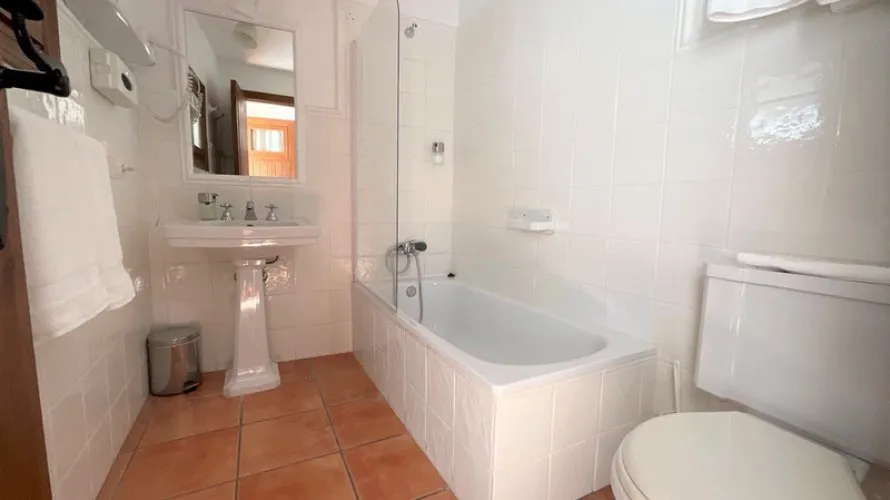 Villa de 8 dormitorios en Marbella, Spain No. 30586 № 15