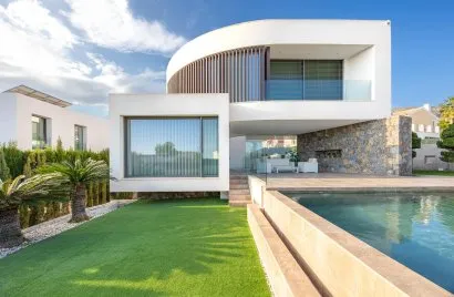 Villa de 3 dormitorios en Finestrat, Spain No. 31080