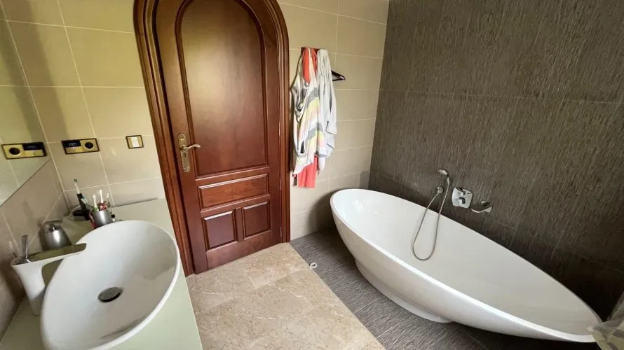 Villa de 4 dormitorios en Altea La Vella, Spain No. 30932 № 22