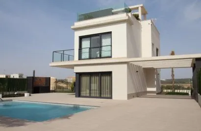 Villa de 157m² en Campoamor, Spain No. 30783