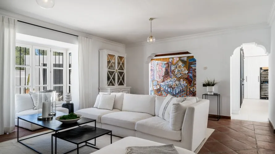 Villa de 4 dormitorios en Cortes (San Pedro De Alcantara), Spain No. 30633 № 22