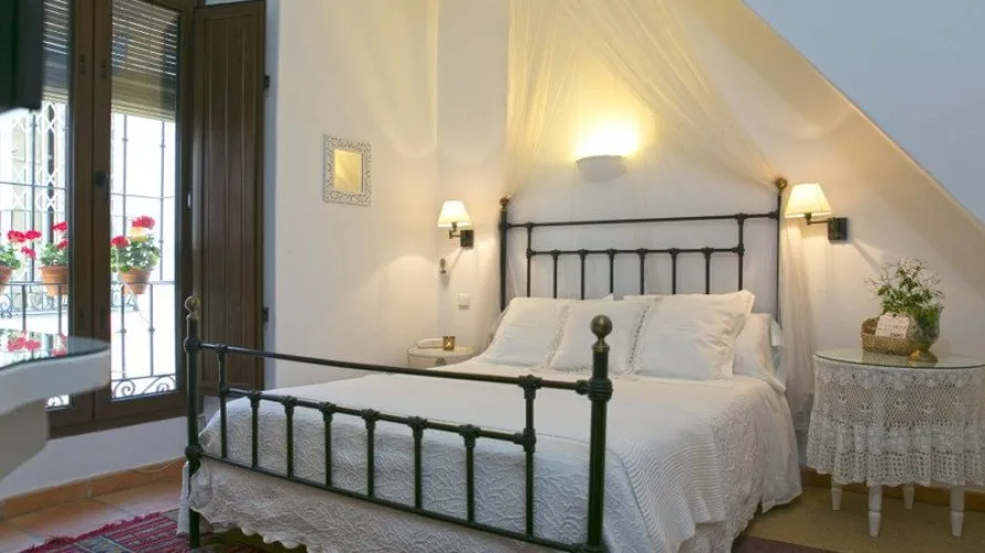 Villa de 8 dormitorios en Marbella, Spain No. 30586 № 9