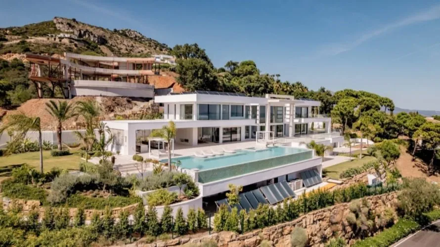 Villa de 7 dormitorios en Benahavís, Spain No. 30613 № 7