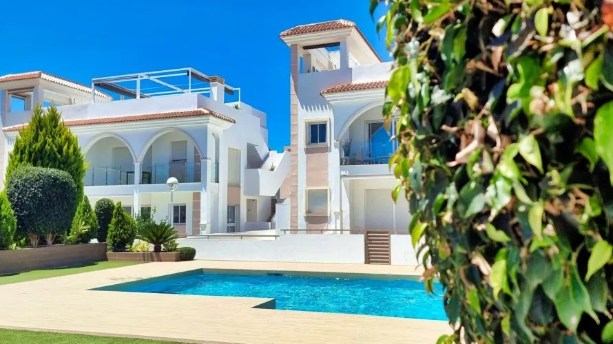 Bungalow de 2 dormitorios en Ciudad Quesada, Spain No. 30663 № 25