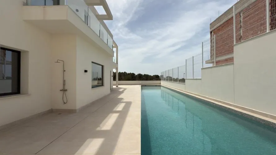 Villa de 7 dormitorios en Finestrat, Spain No. 31016