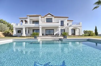 Villa de 6 dormitorios en Benahavís, Spain No. 30744