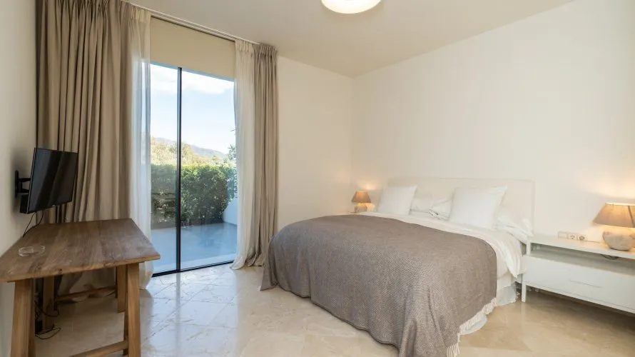 Сasa de 5 dormitorios en Marbella, Spain No. 30540 № 23