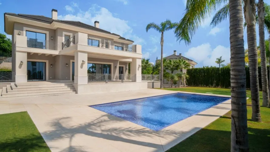 Villa de 6 dormitorios en Marbella, Spain No. 30772 № 19