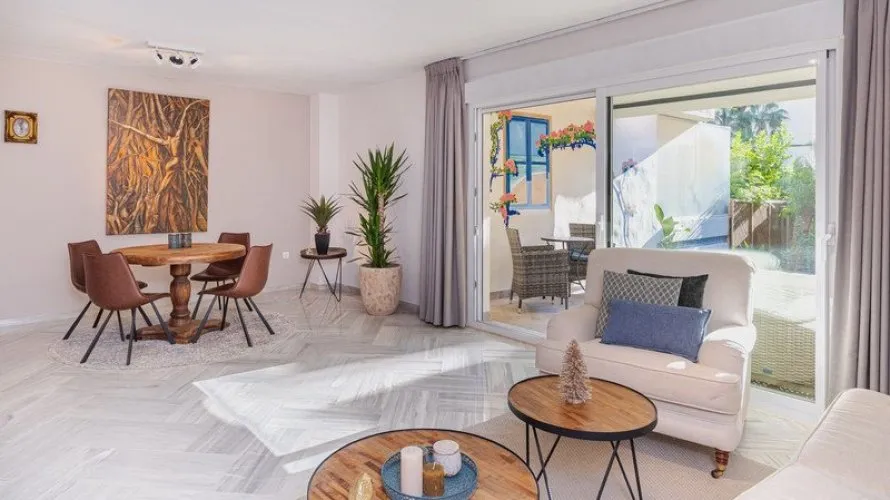 Casa adosada de 3 dormitorios en Estepona, Spain No. 30756 № 4