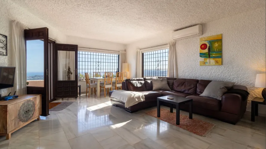 Villa de 4 dormitorios en Mijas Costa, Spain No. 31077 № 28