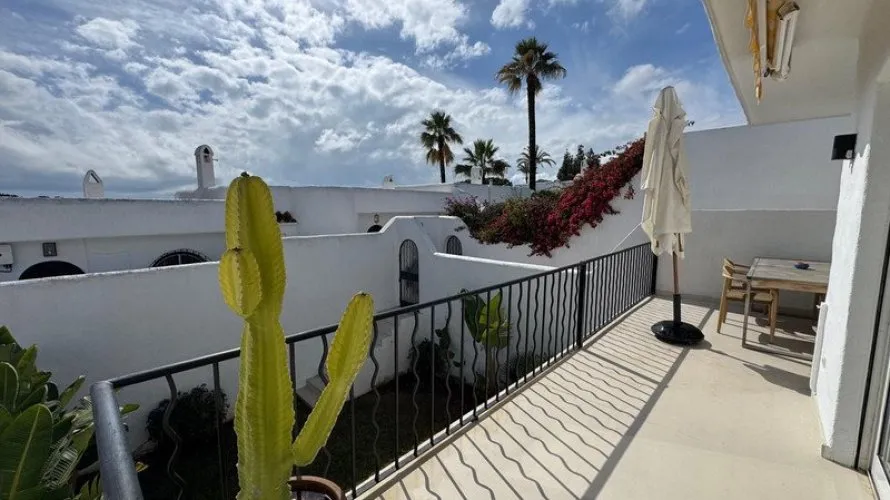 Casa adosada de 2 dormitorios en Marbella, Spain No. 30994 № 24