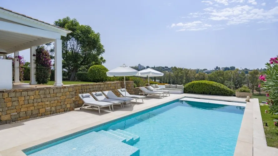 Villa de 4 dormitorios en Benahavís, Spain No. 30629 № 27