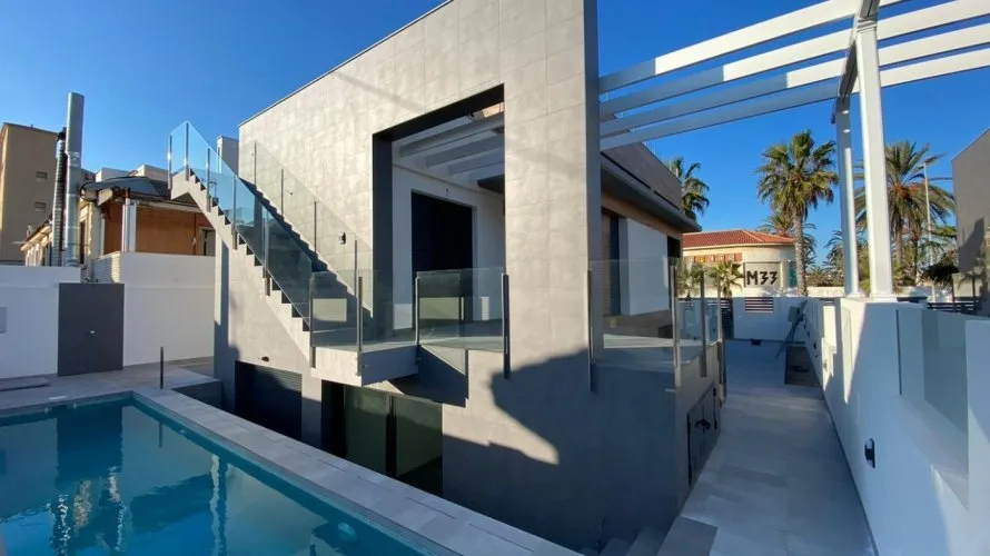 Villa de 4 dormitorios en La Mata, Spain No. 30798 № 3