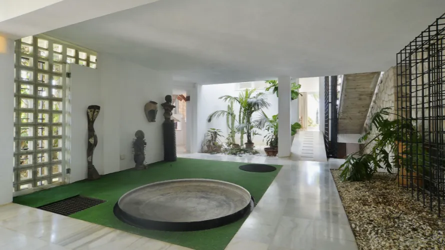 Villa de 6 dormitorios en Marbella, Spain No. 31129 № 17