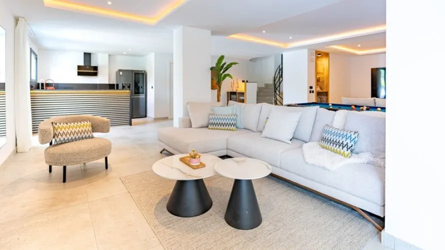 Villa de 6 dormitorios en Marbella, Spain No. 31051 № 24