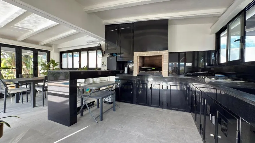 Villa de 5 dormitorios en San Juan, Spain No. 30709 № 17