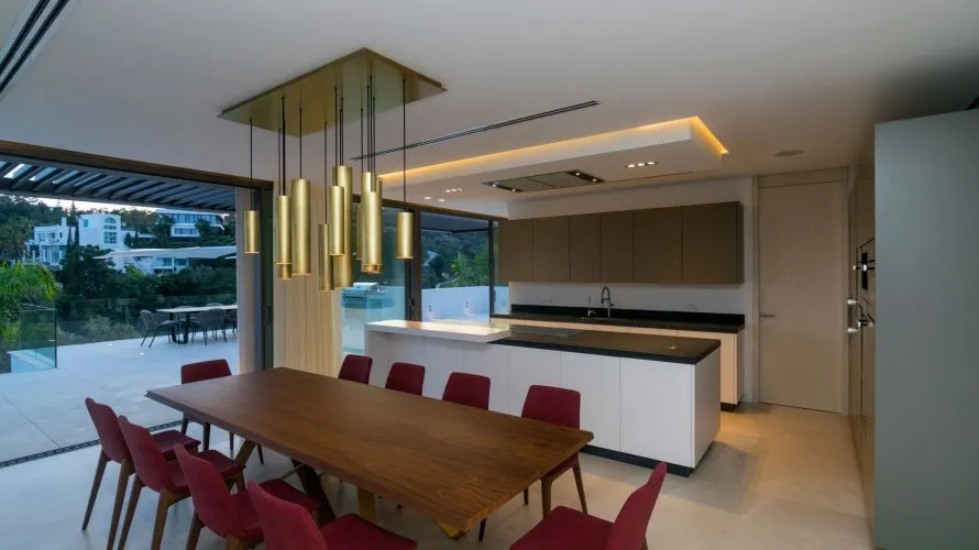 Villa de 5 dormitorios en Benahavís, Spain No. 30485 № 4