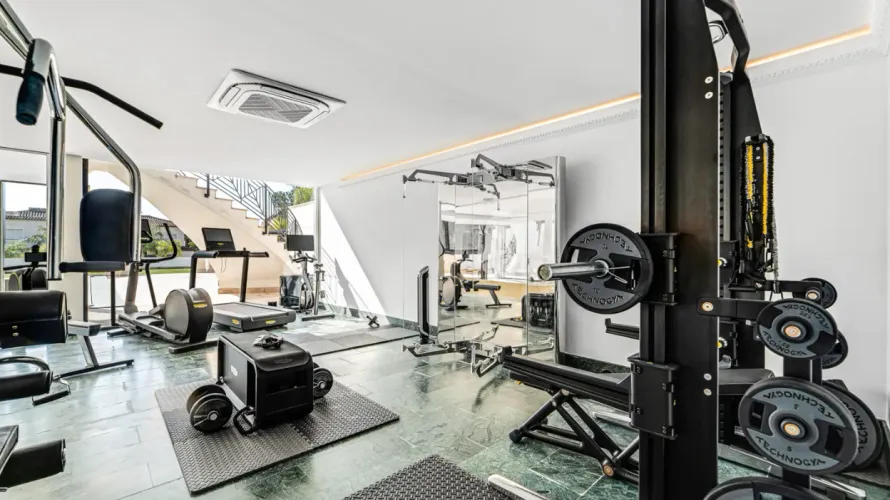 Сasa de 8 dormitorios en Marbella, Spain No. 31062 № 21