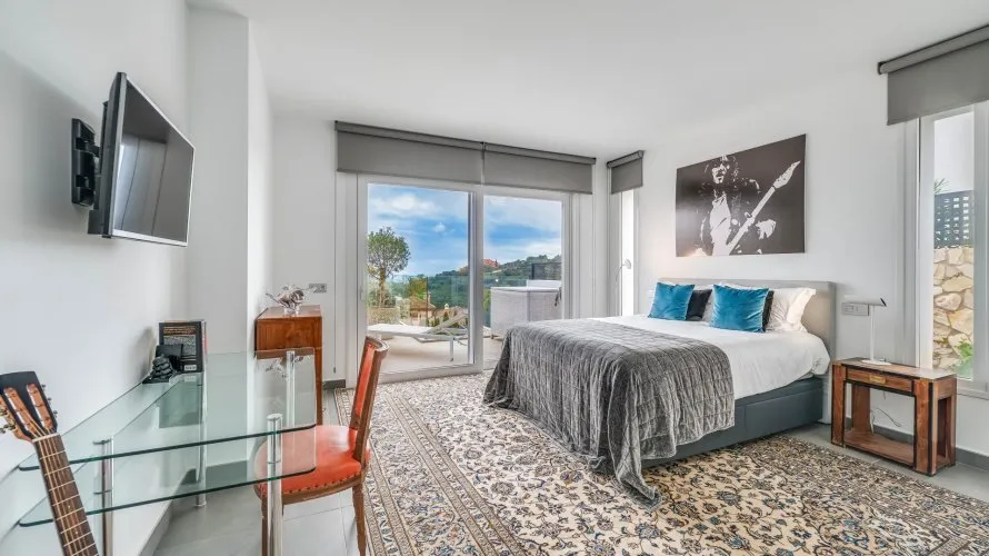 Сasa de 5 dormitorios en Marbella, Spain No. 31132 № 4