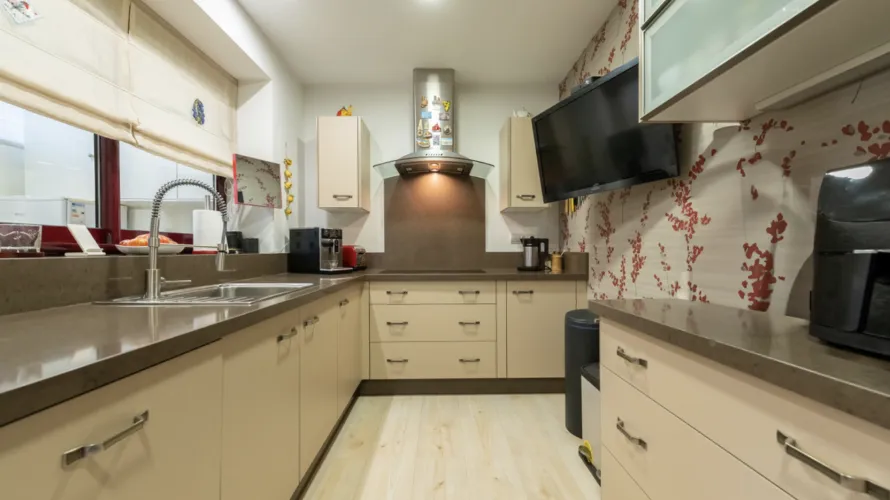 Casa adosada de 3 dormitorios en Estepona, Spain No. 31056 № 4